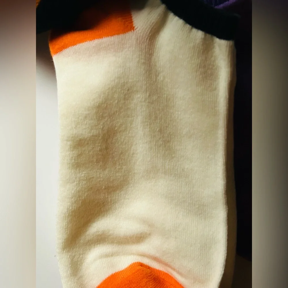NEW!! Women’s Spooky Halloween Ankle Sock Set: Includes 6 Pairs- (NWT)